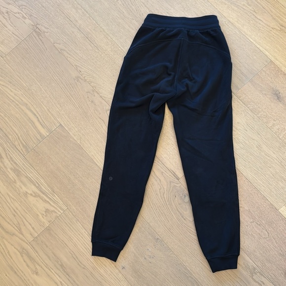 Lululemon Fleece Lined Joggers - Picture 6 of 9